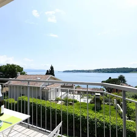 Blue Breeze Apartament